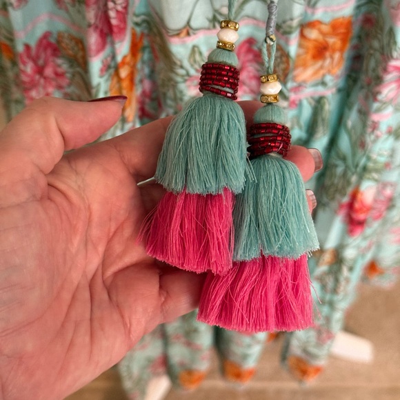 Elegant Floral Long Sleeve Maxi Dress - Picture 6 of 9